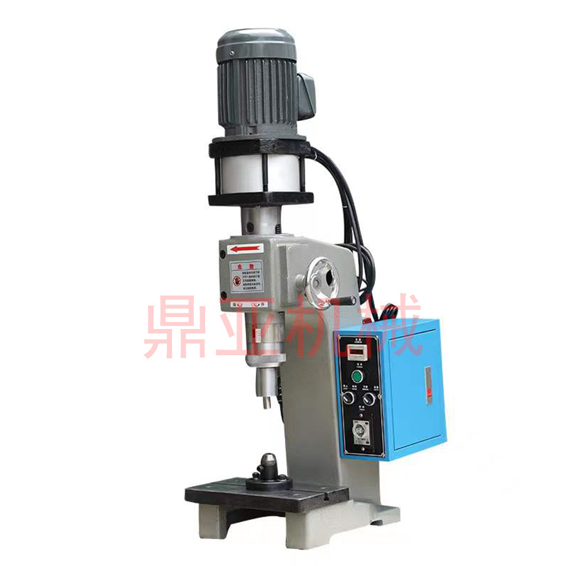 氣動(dòng)旋鉚機(jī)的使用及空氣的調(diào)節(jié)